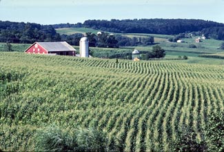 The rolling farmland of Carroll County, Maryland. Credit: Wikimedia Commons